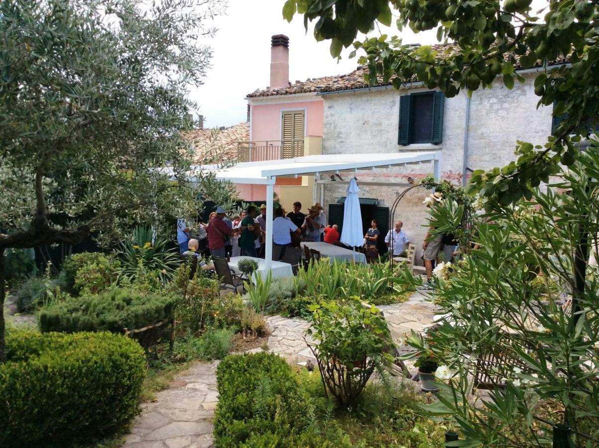Art & Breakfast Bed and Breakfast Ripabottoni Εξωτερικό φωτογραφία